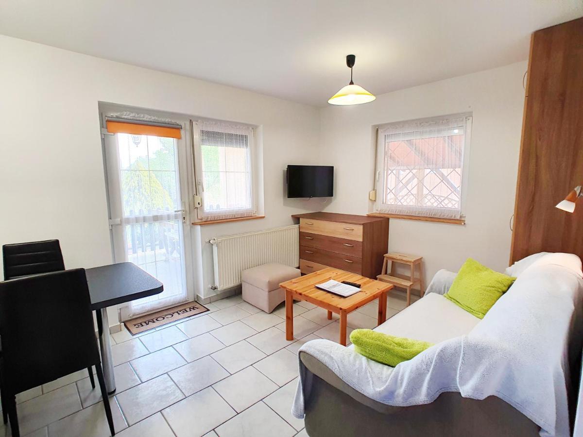 Krisztian Apartmanhaz Vonyarcvashegy Exterior photo